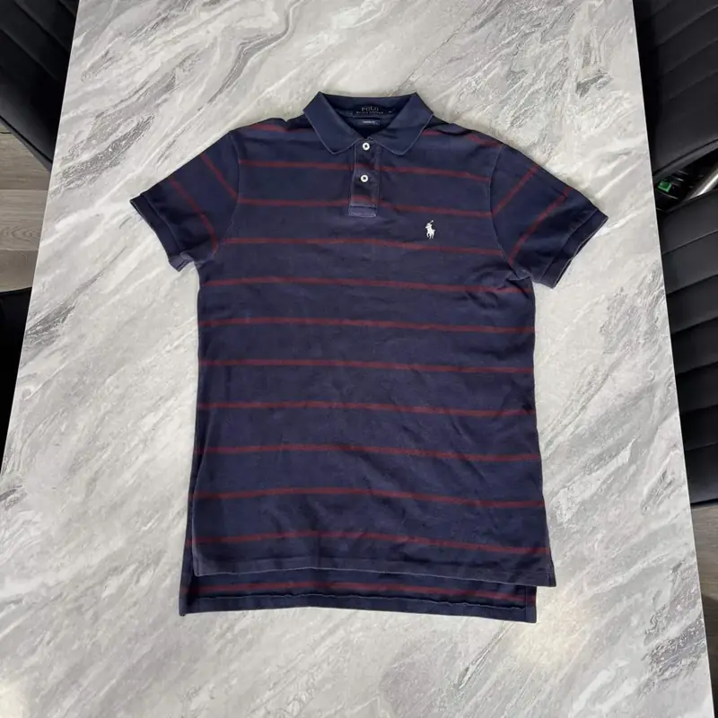 Striped polo shirt, the original phone photo